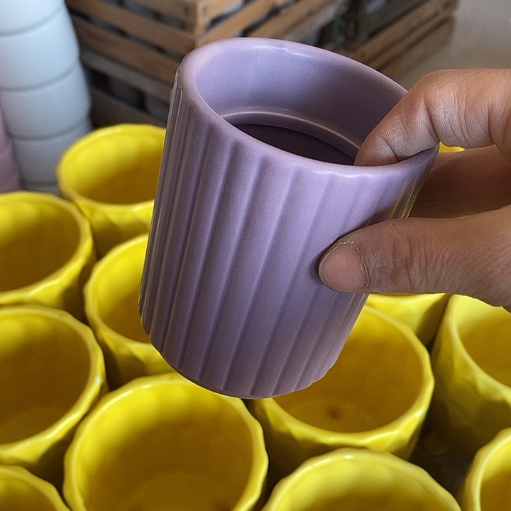 陶摆件陶盆有孔 瑕疵针孔漏釉介意勿拍外口 8外高10