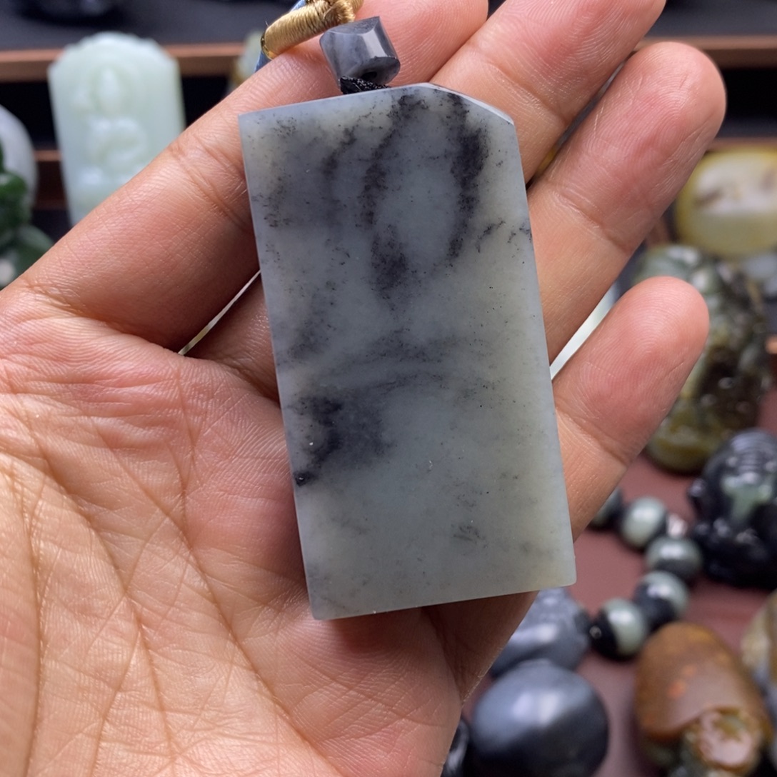 和田玉未镶嵌挂件