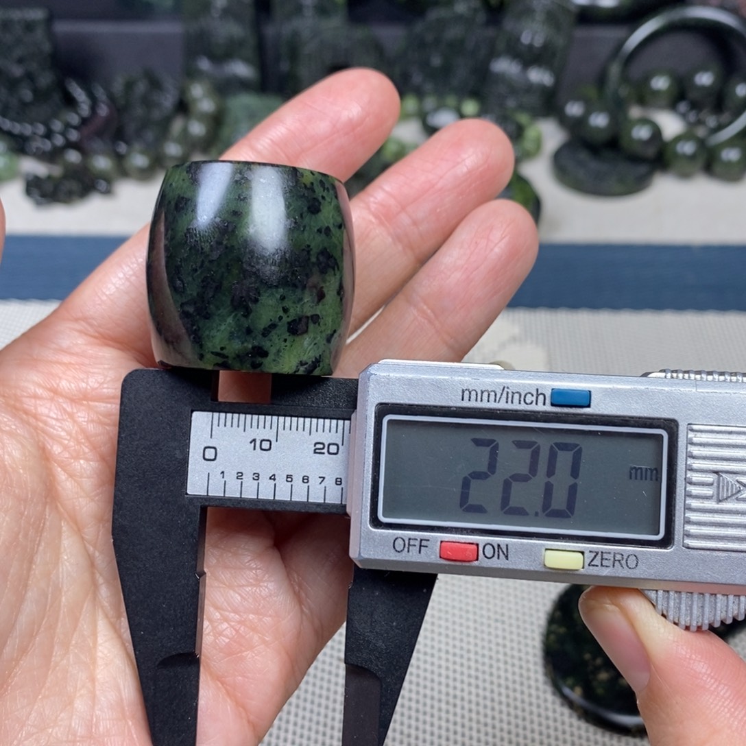 传***舜蛇纹石玉未镶嵌戒圈22mm