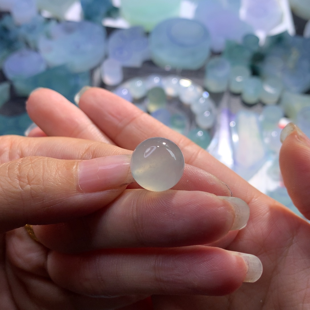 定制翡翠未镶嵌福利