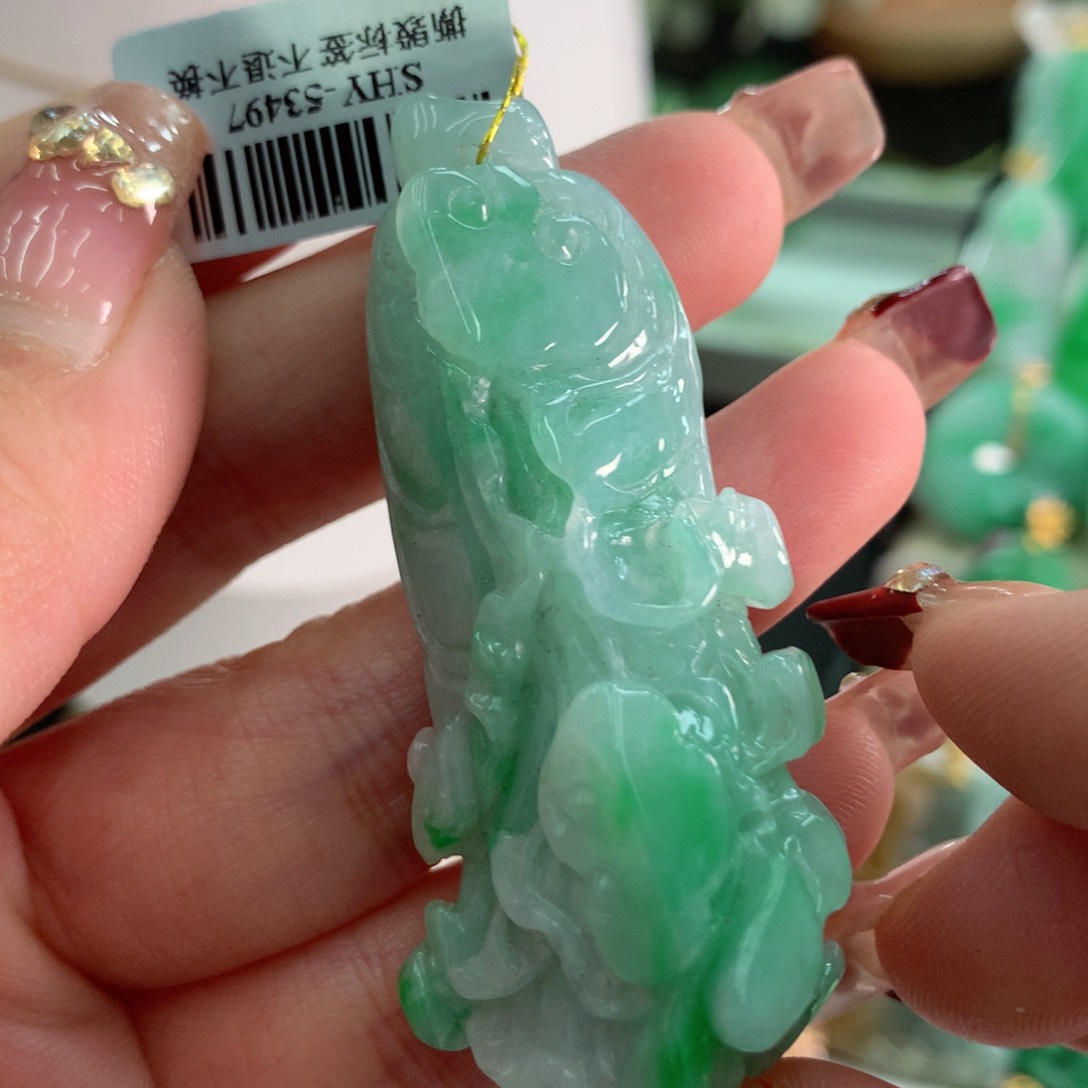 翡翠吊坠(不含链)未镶嵌