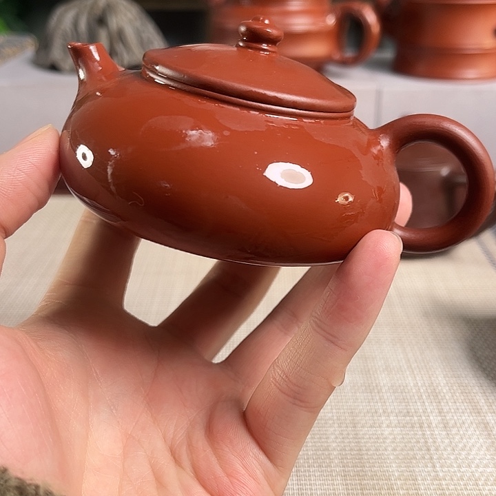 东***湖宜兴原矿手工紫砂壶