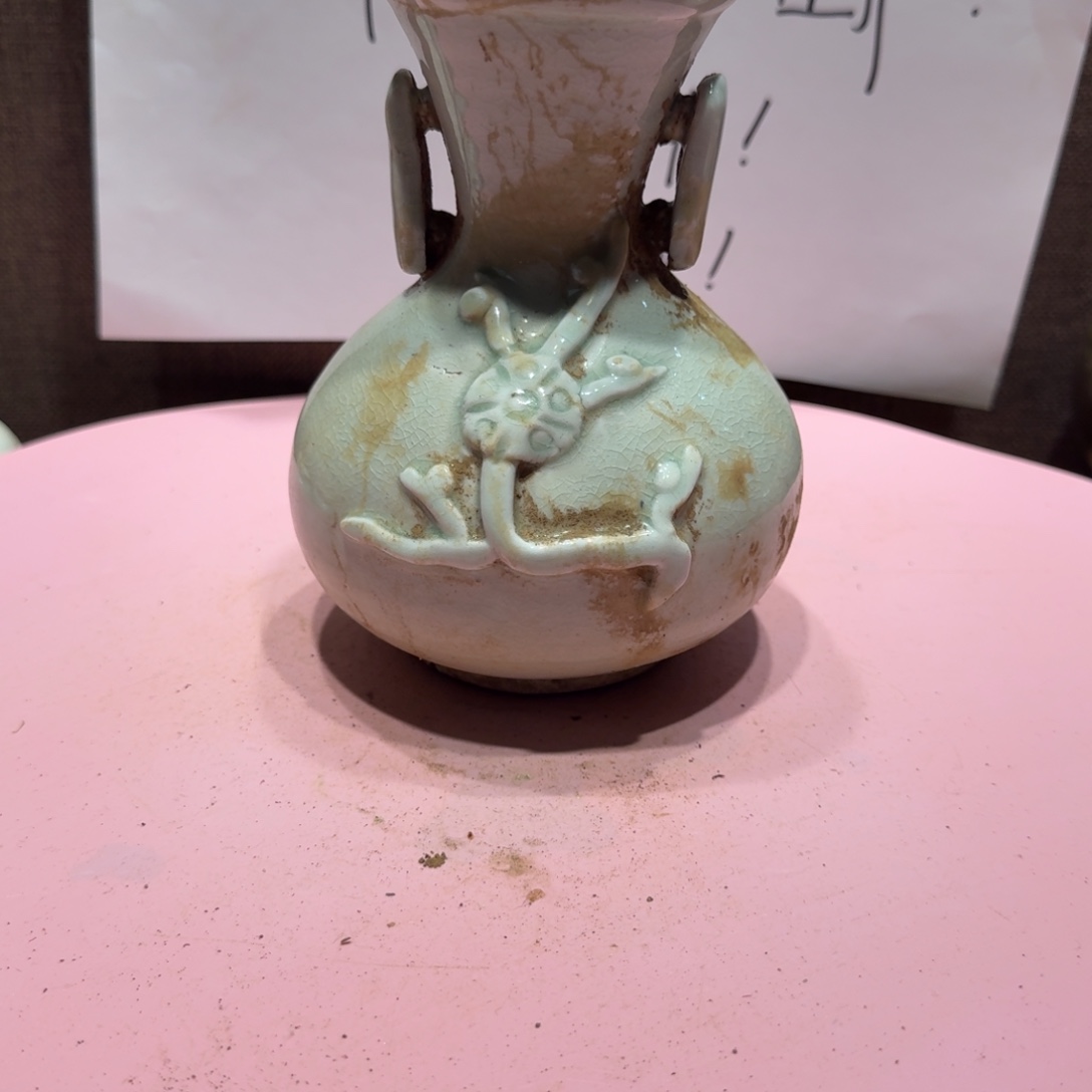 陶其他漂亮的小瓷瓶子