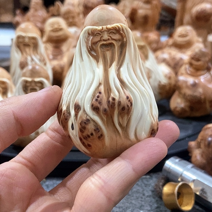 柏木（崖柏）北****利留疤寿星