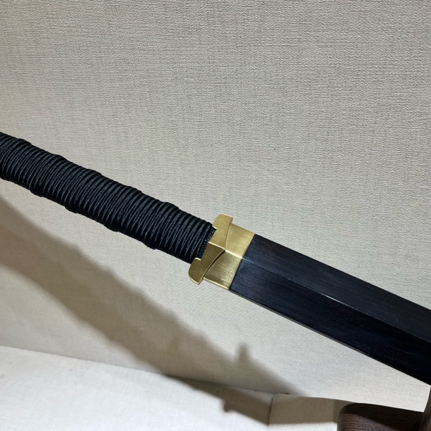 龙影刀剑-骁影汉剑六面圆弧汉剑夹钢黄铜装黑檀木鞘未开刃