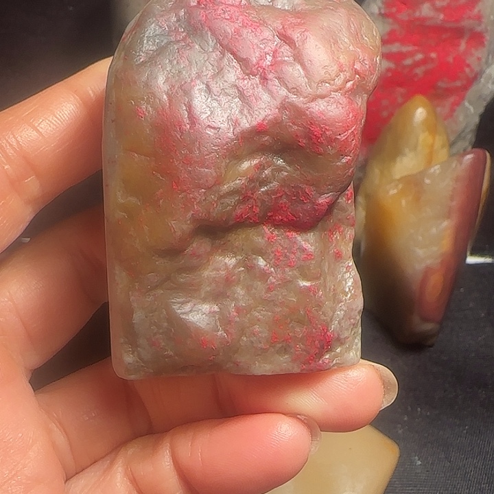 昌化石昌化鸡血石原石