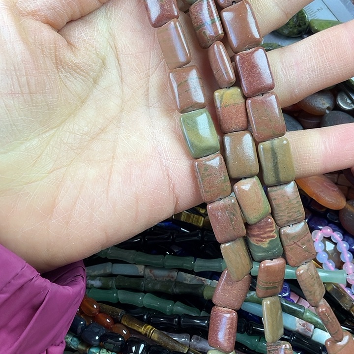 查罗石散珠合金卡8*12一条