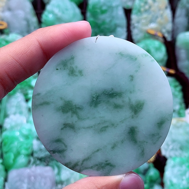 翡翠吊坠(不含链)未镶嵌