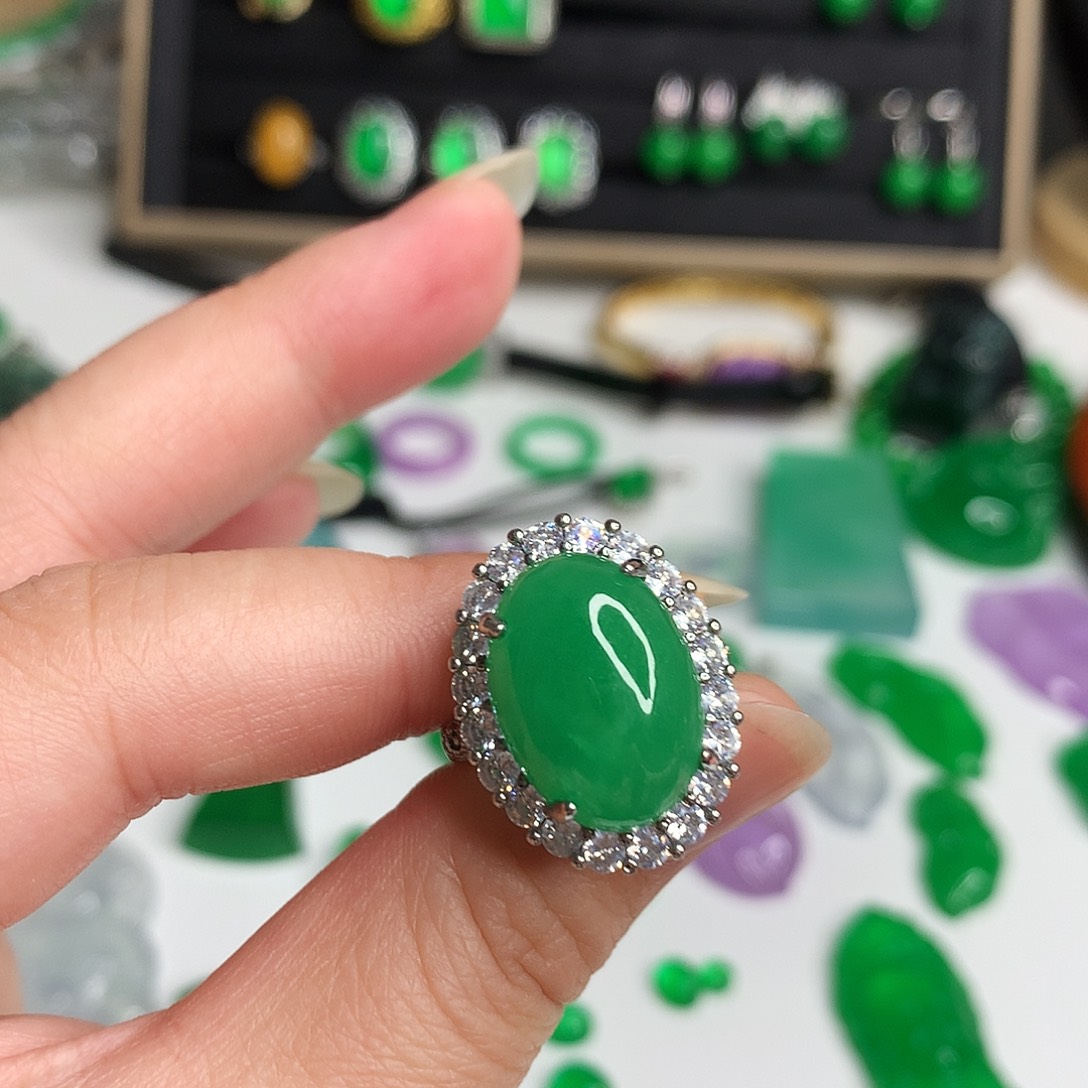 无***长翡翠未镶嵌手饰优化733