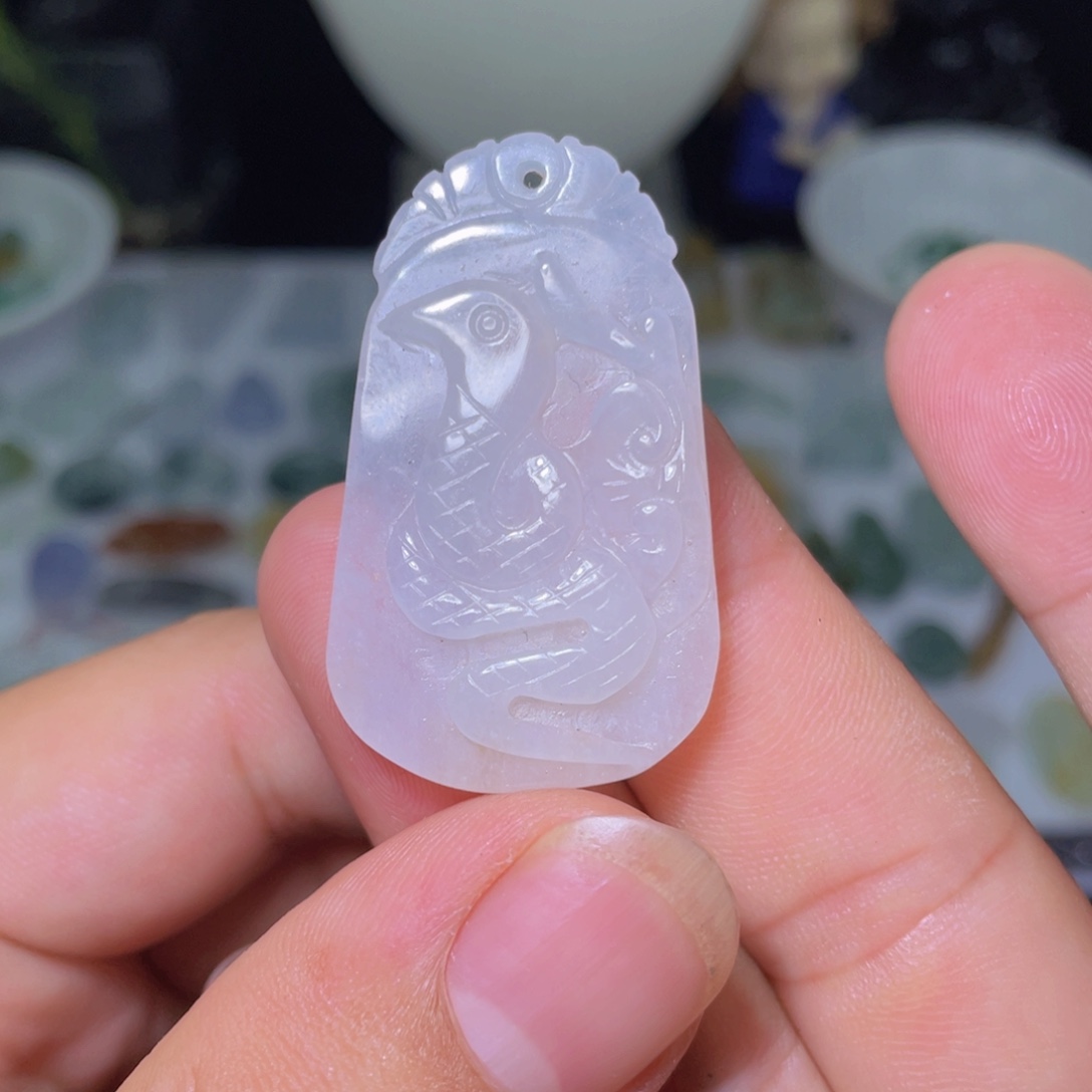 定制翡翠未镶嵌蛇牌