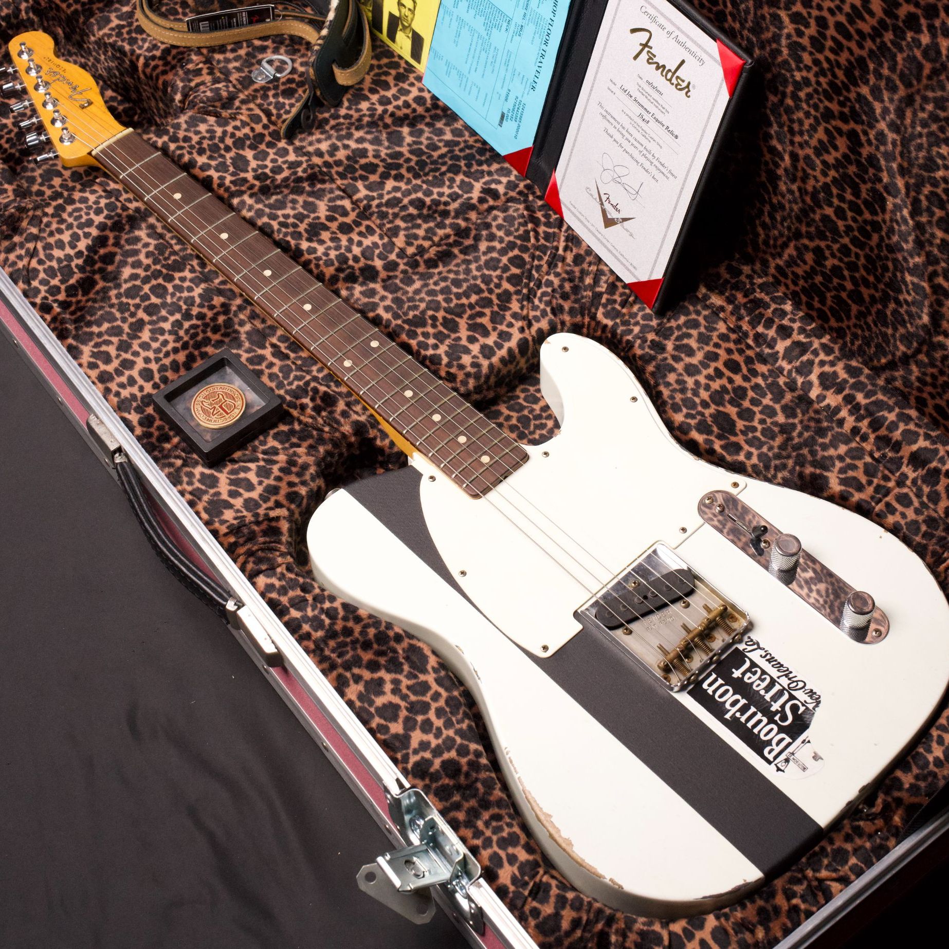 Fender Custom Shop MB Joe Strummer签名款电吉他