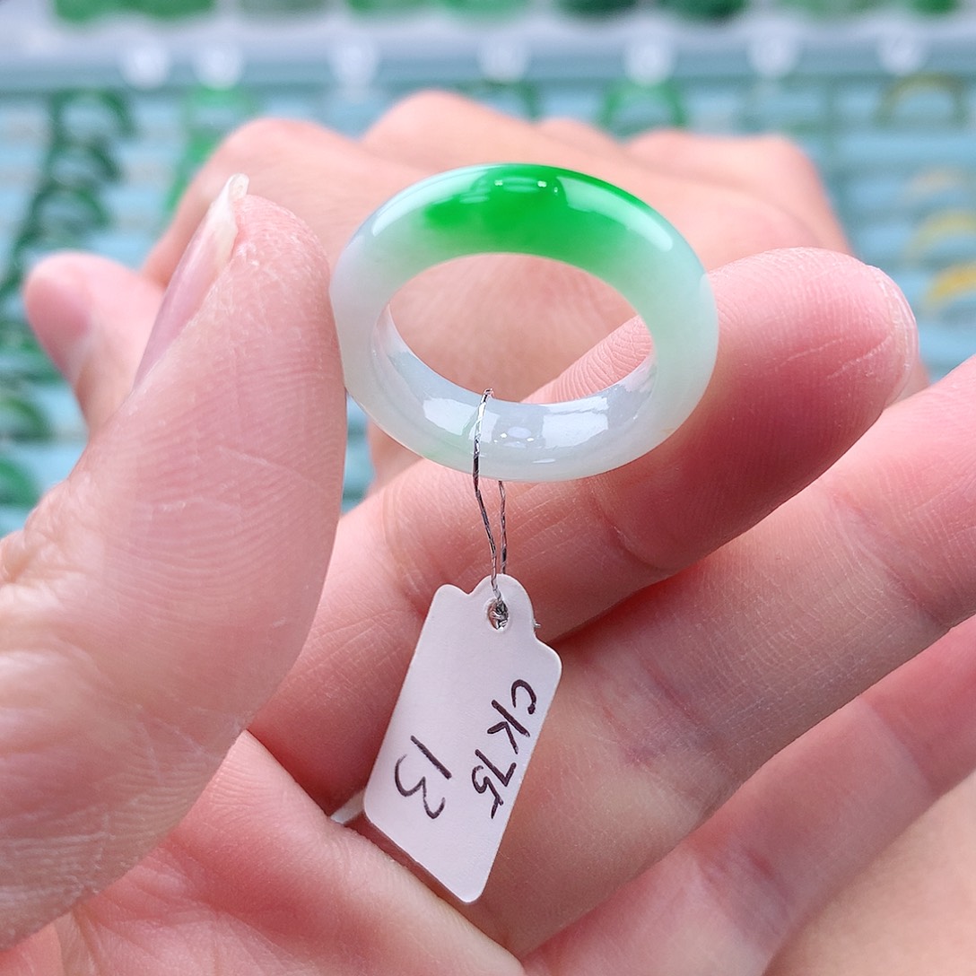 翡翠戒指未镶嵌A货缅甸翡翠