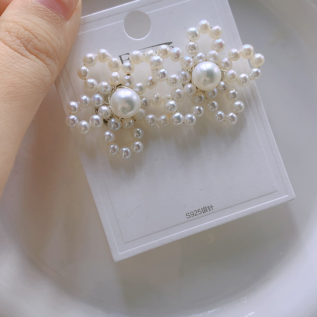 颈饰银S925镶嵌淡水珍珠