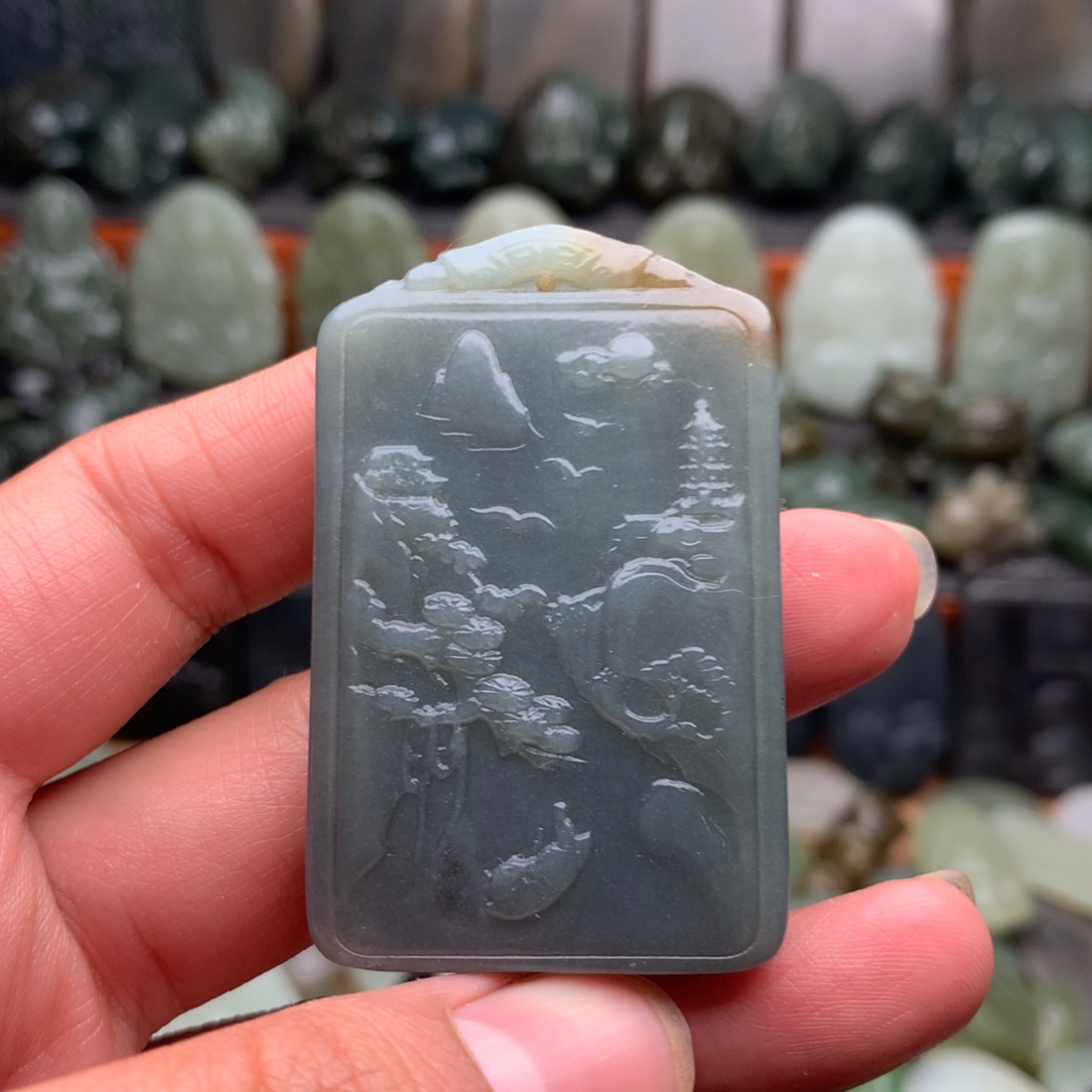 和田玉未镶嵌颈饰挂件94