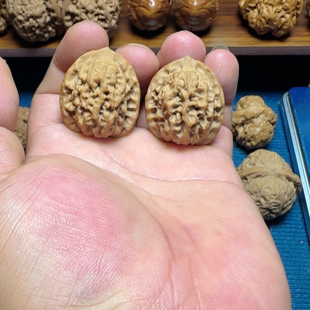 吊坠文玩核桃全品31秦闷手捻