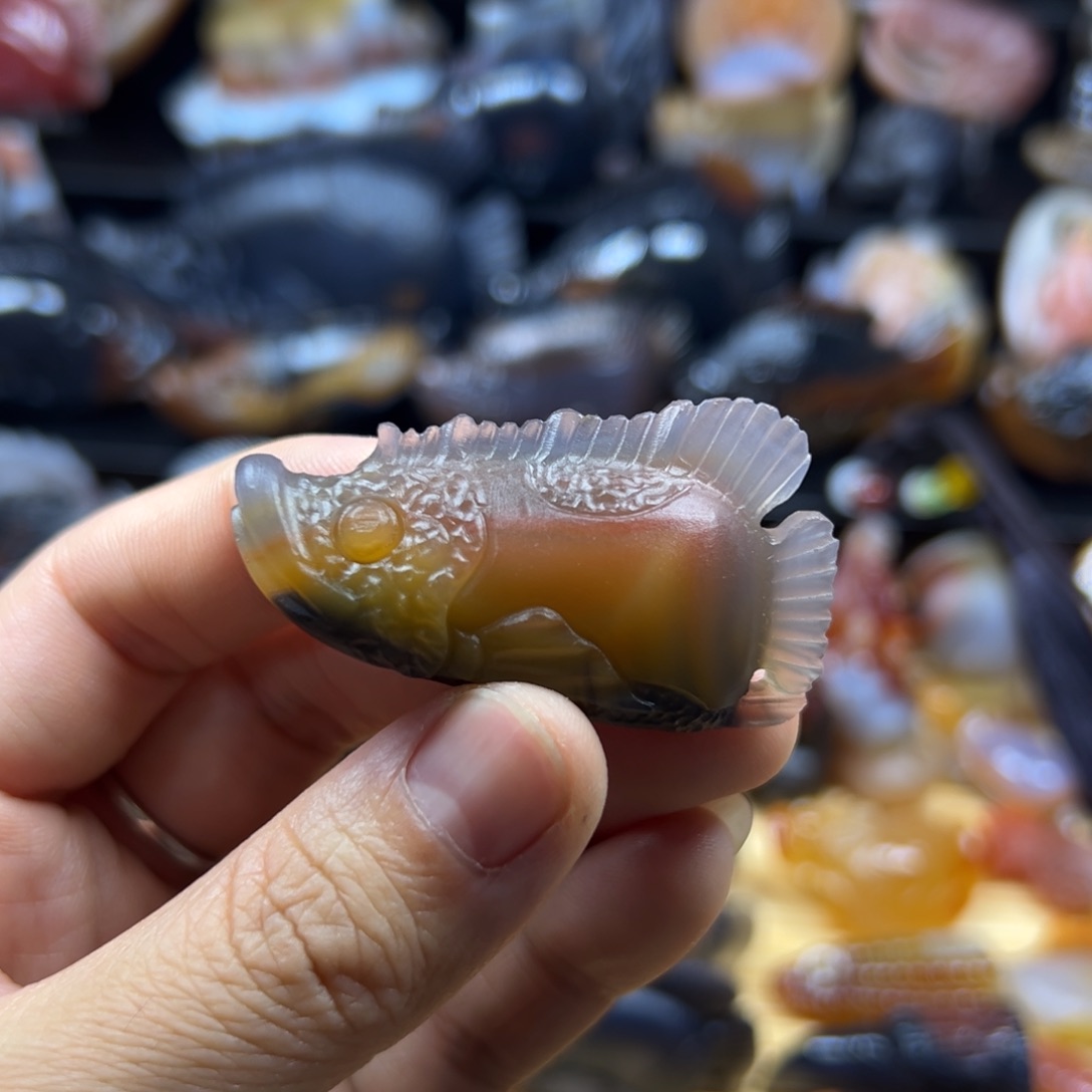 玛瑙/玉髓未镶嵌吊坠