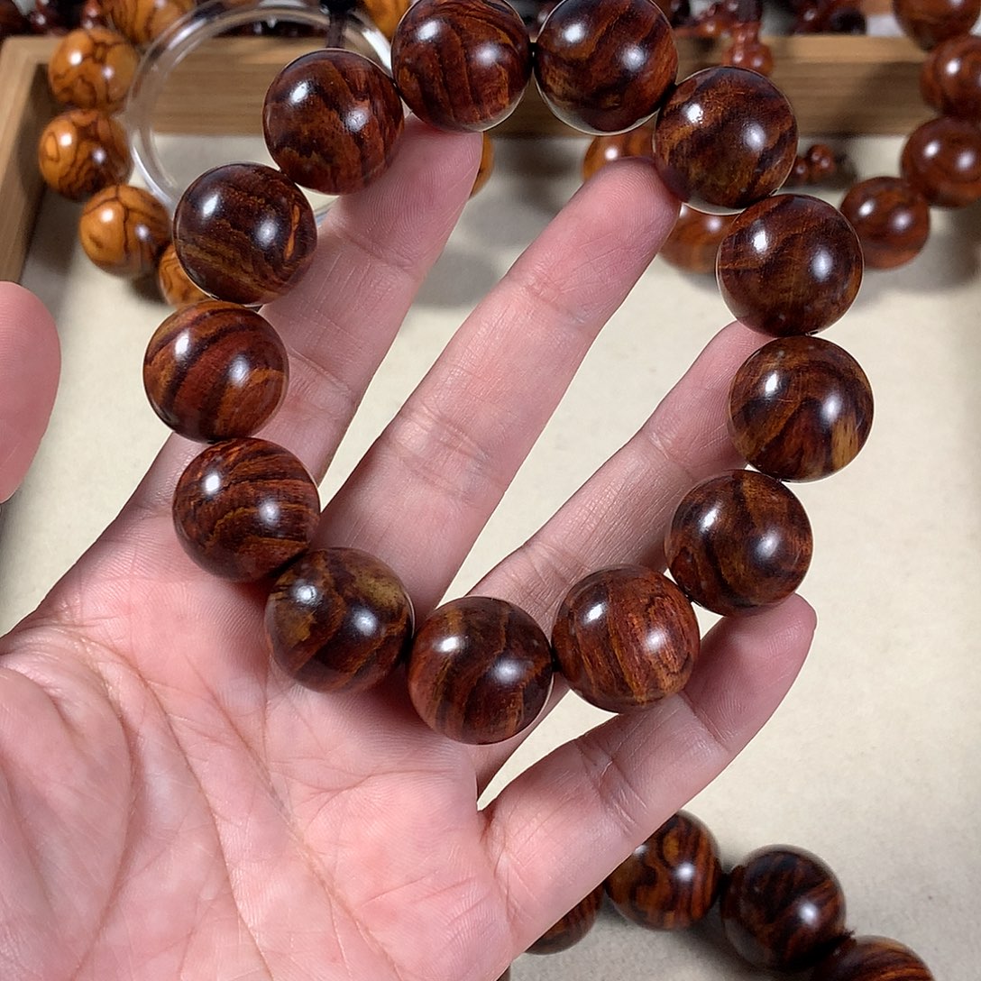 老***。黄花梨/降香黄檀1.8