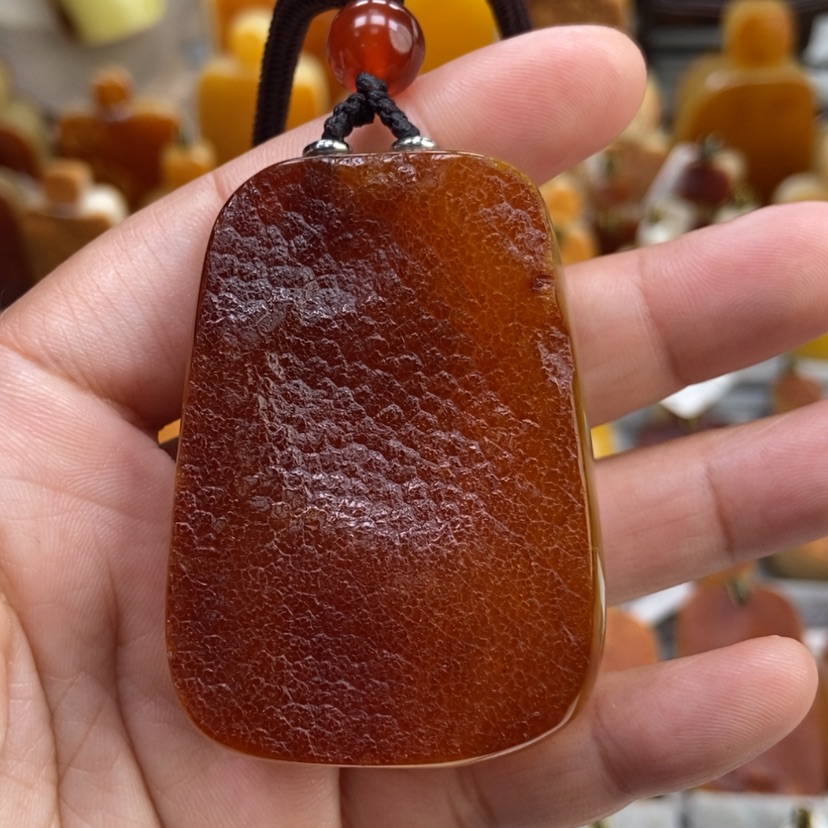 【闪购商品】琥珀颈饰未镶嵌