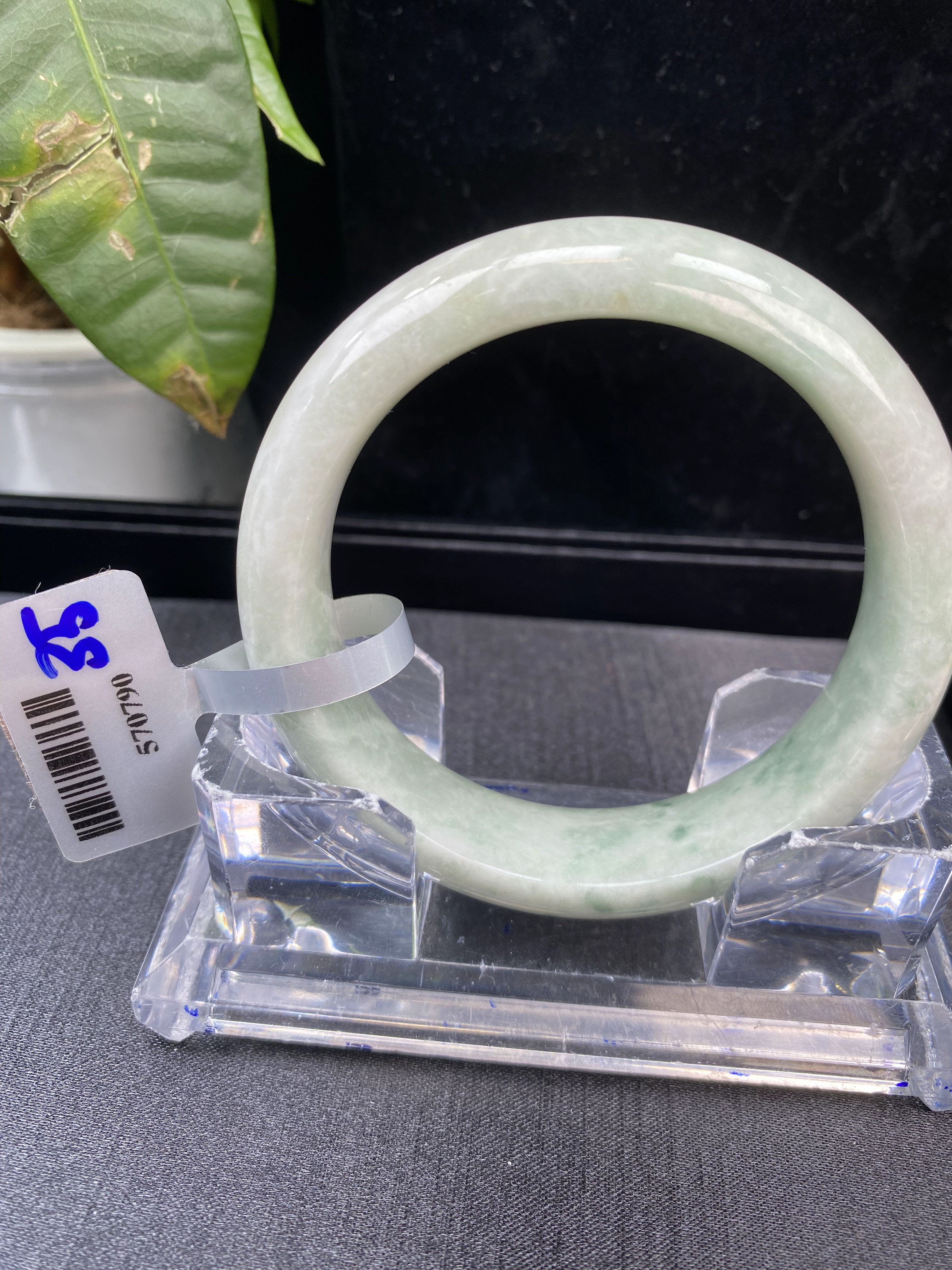 可可推荐翡翠手镯A35