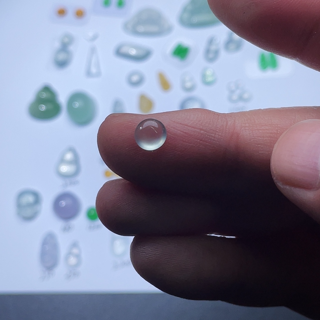 定制翡翠未镶嵌翡翠蛋面