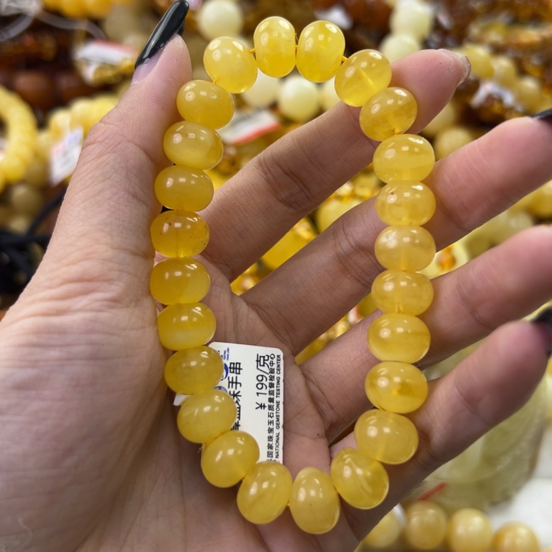 琥珀珠宝奇石未镶嵌