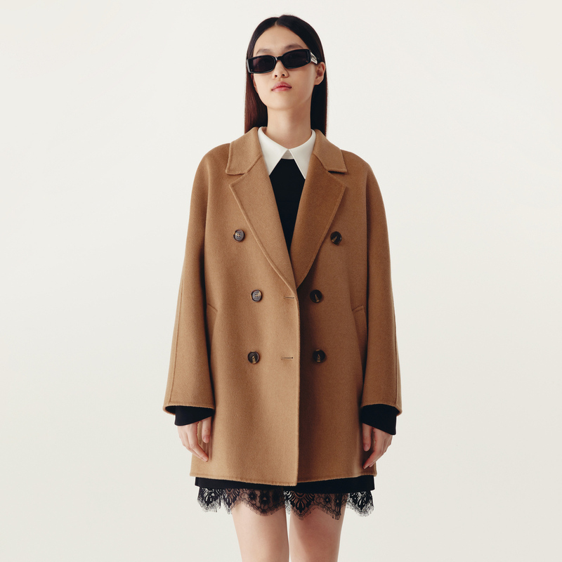 HPLY荷比俪2022冬新款女保暖柔软驼绒一手长外套大衣HEC41500043