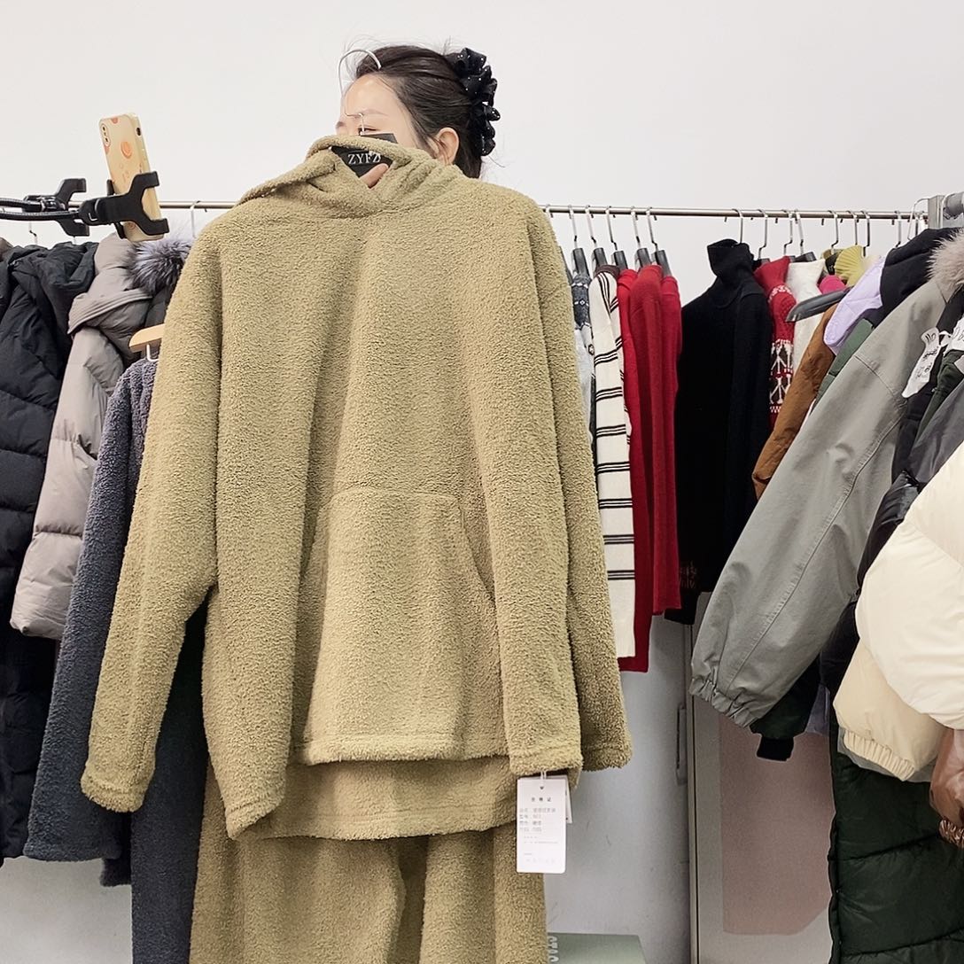 绿色家居服135斤以内