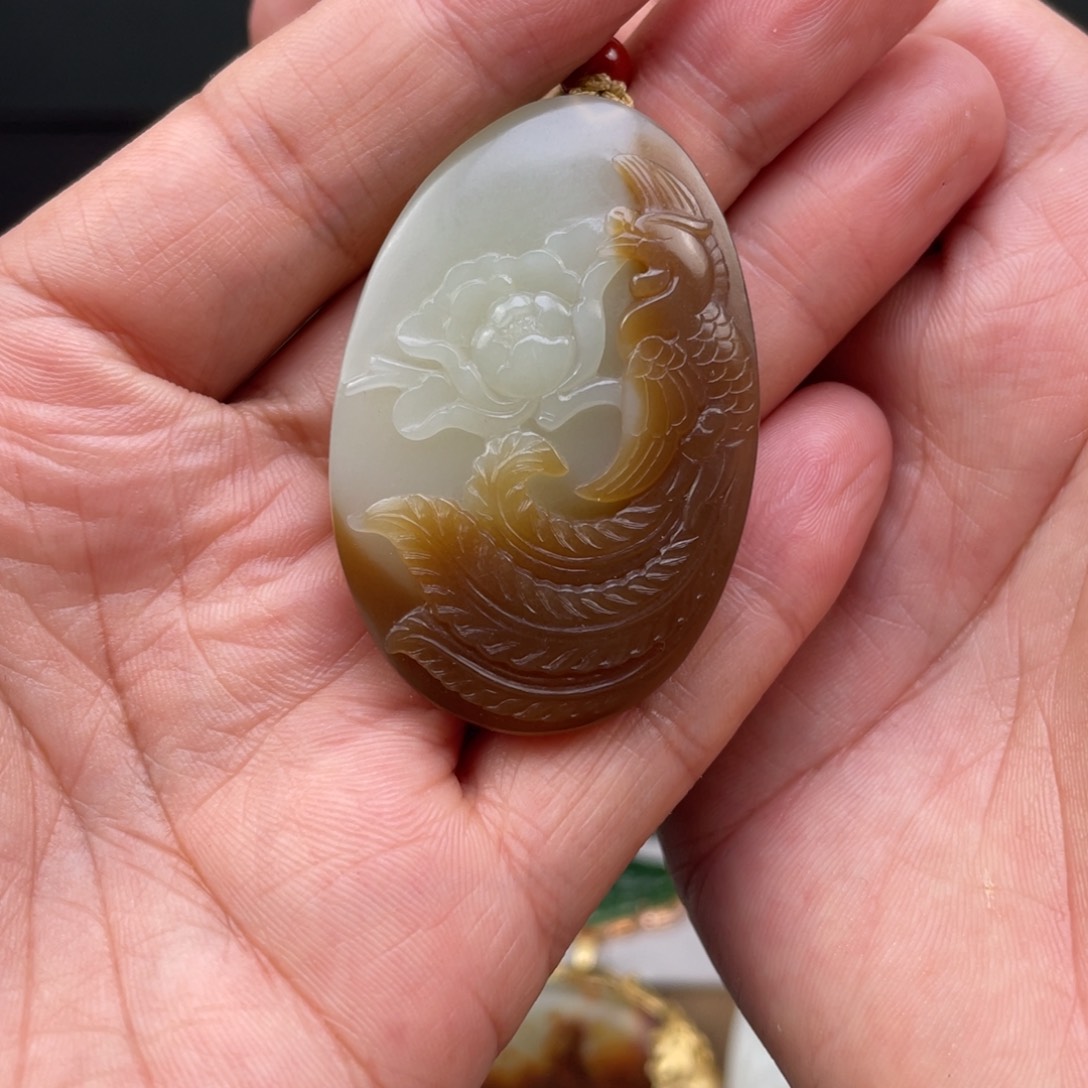 和田玉未镶嵌挂件望****a