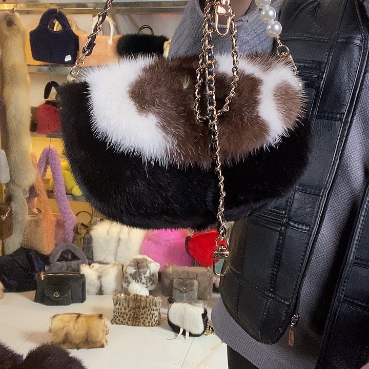 娃叔皮草水貂毛小方包