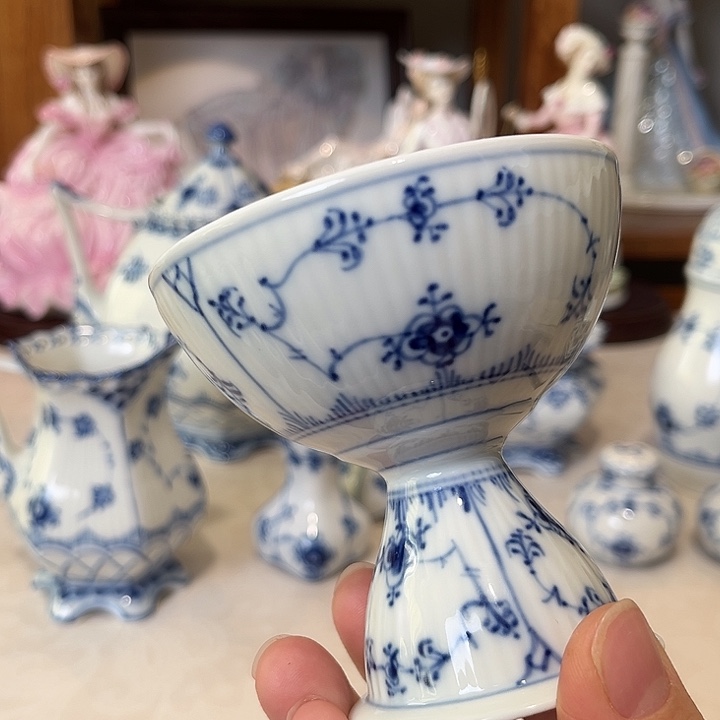 杯欧洲中古瓷器摆件