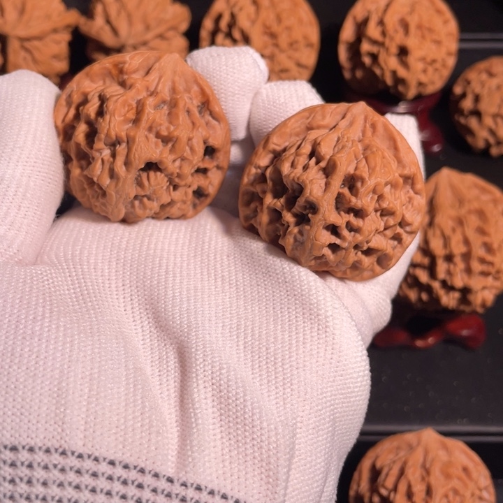 文玩核桃吊坠40官帽