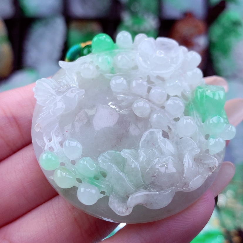 【闪购商品】翡翠颈饰未镶嵌天然