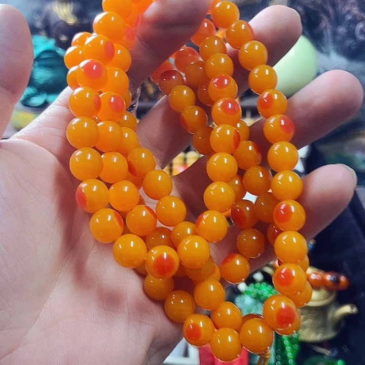 未镶嵌蜜蜡裸石主播的节目有多精彩
