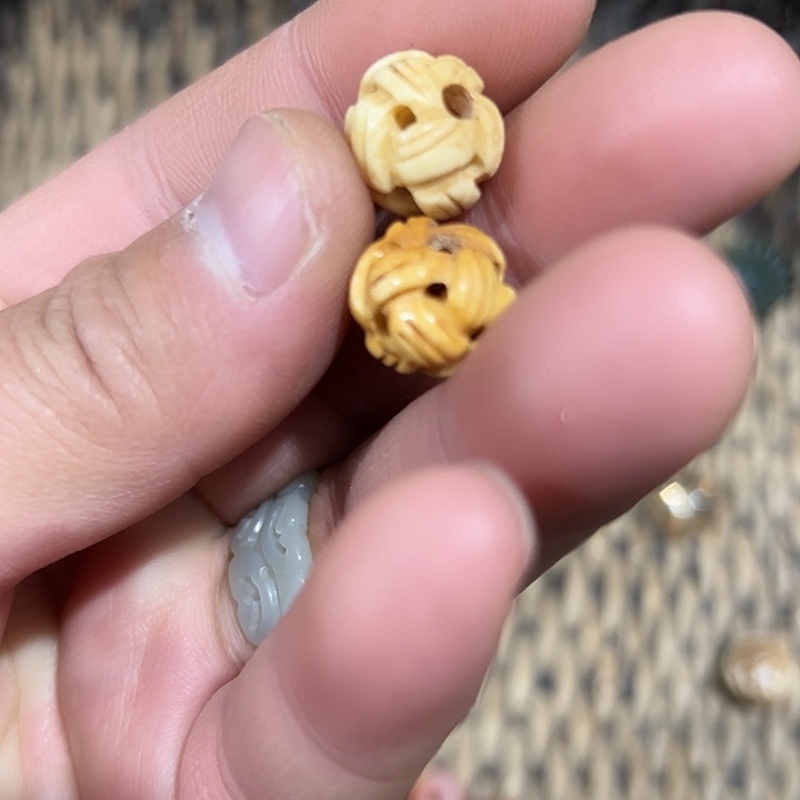昙***现金属摆件摆件摆件