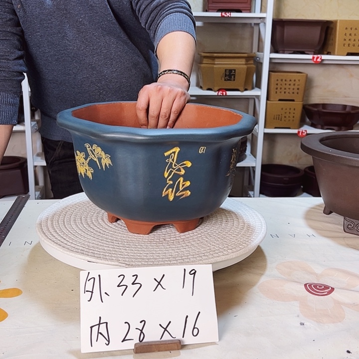 紫砂花盆紫砂花盆