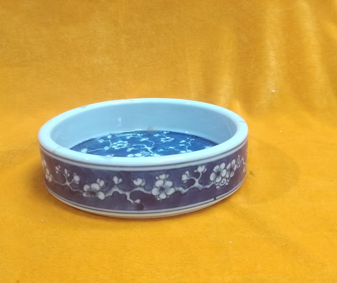 FC143景德镇陶瓷摆件冰梅