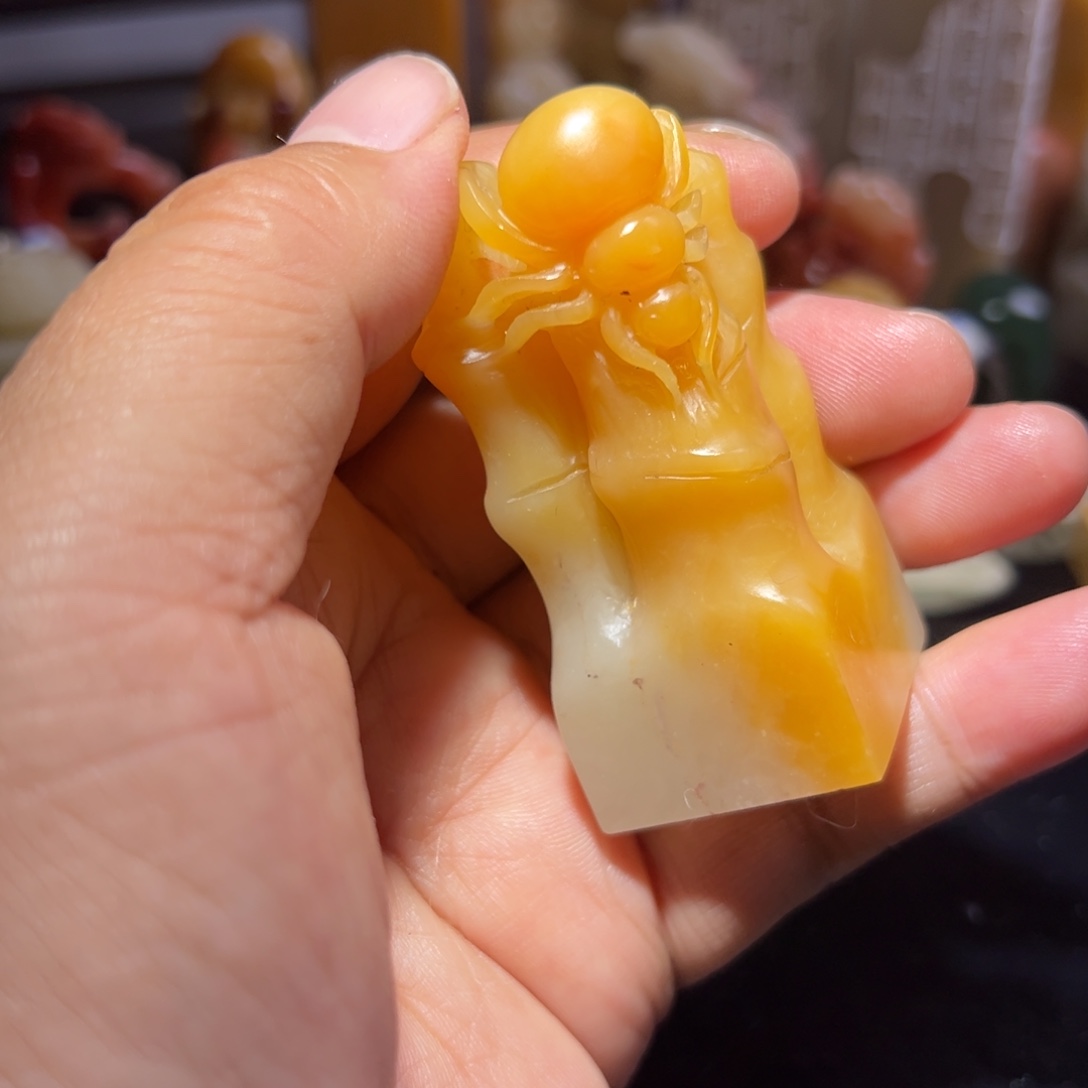 老挝石老挝北部田黄