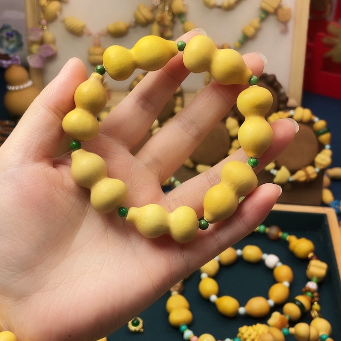 行***～大叶紫檀（黑酸枝木类）五五肚葫芦手串