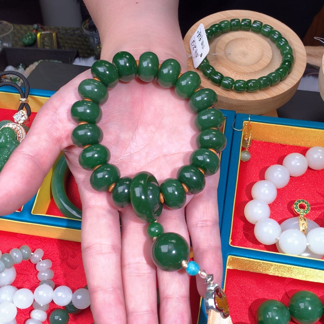 和田玉（碧玉）手串未镶嵌