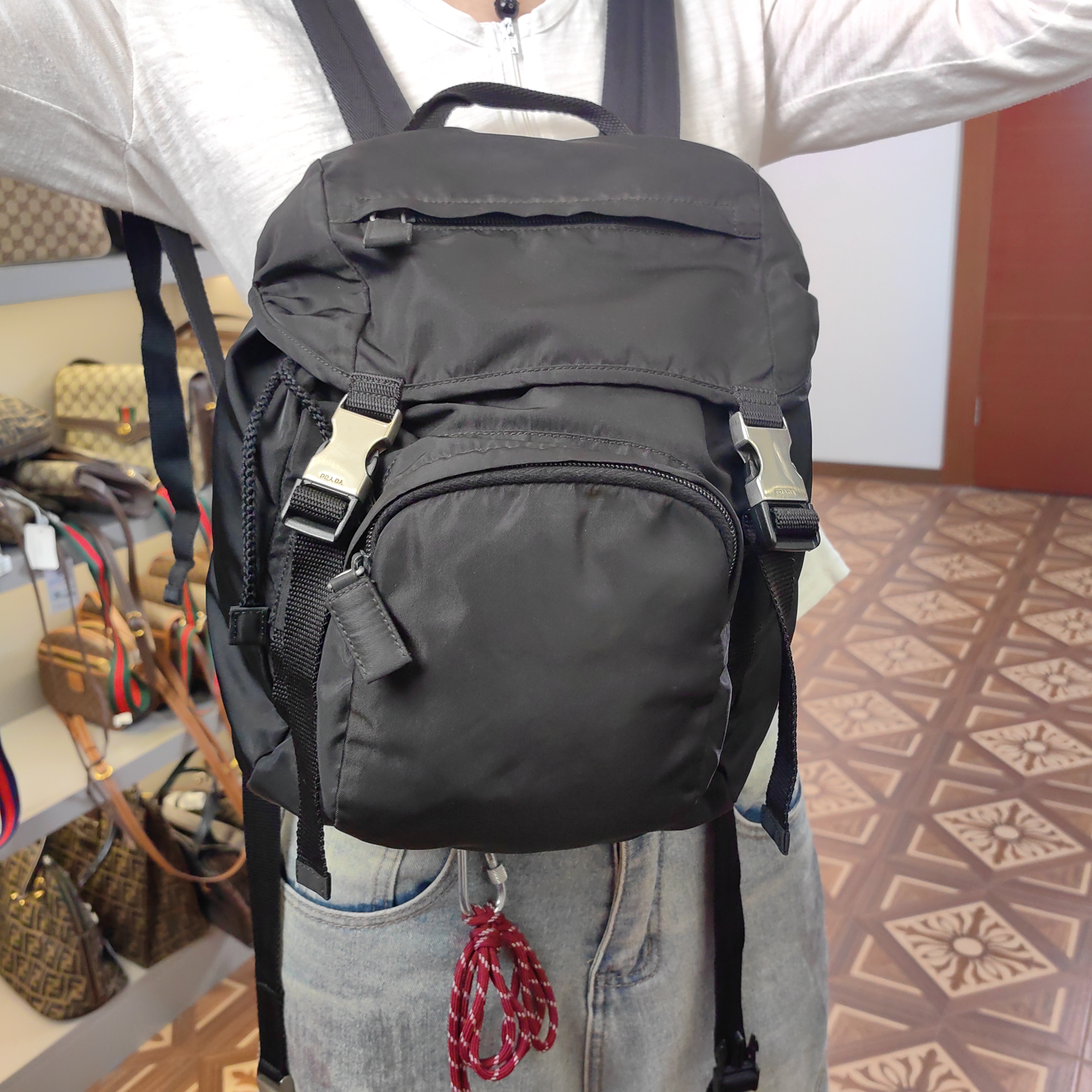 95新 Prada/普拉达 暮野暮野奢品/普拉达双肩包/10007