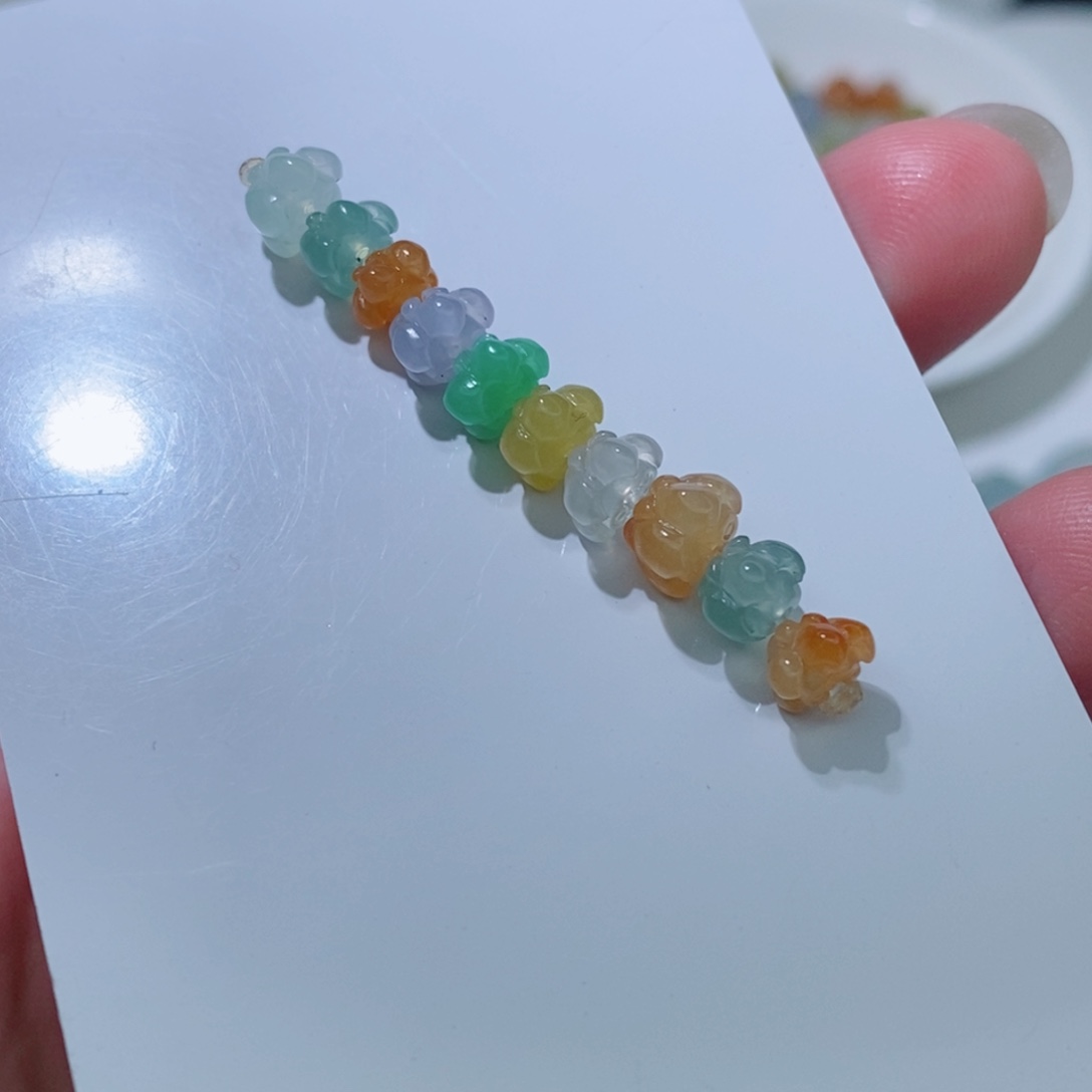 定制翡翠未镶嵌翡翠莲花10颗