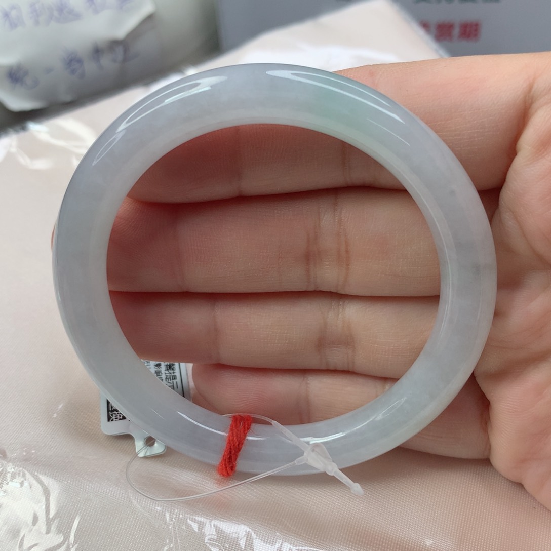 未镶嵌手镯（圆镯）翡翠7