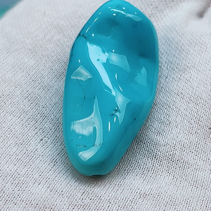 L***e绿松石未镶嵌原矿无优化