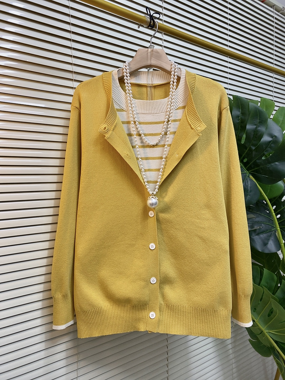 春季新款大码女装时尚百搭假两件设计感高品质针织衫