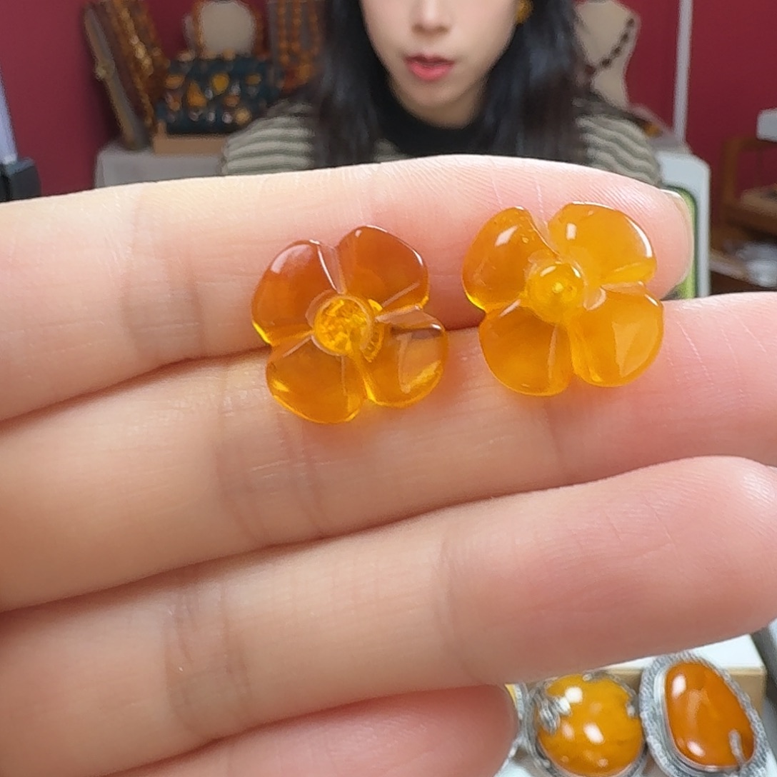 琥珀银S925镶嵌耳饰耳钉（瑕疵）