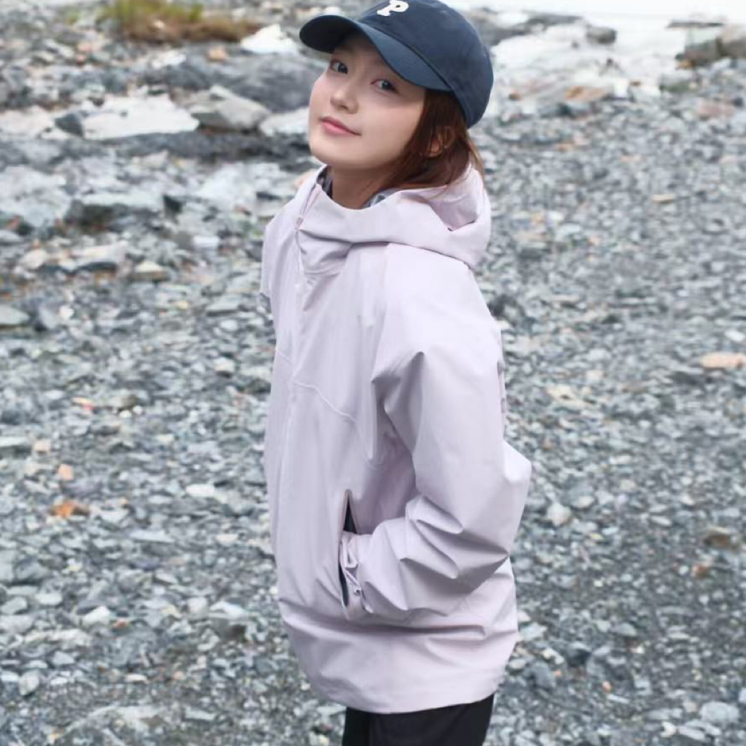 GTX 面料硬壳冲锋衣无腋下拉链防风防雨