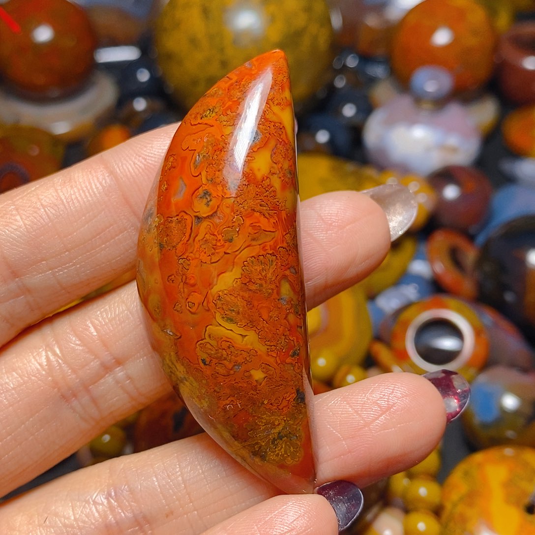 玛瑙/玉髓未镶嵌颈饰