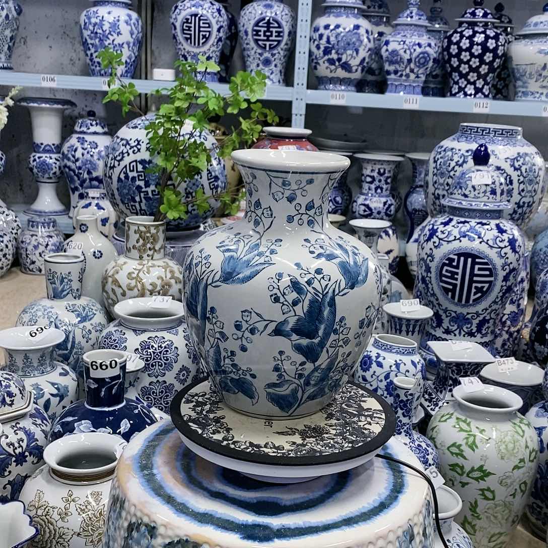 【闪购商品】摆件大肚瓶瓷器摆件…………………………