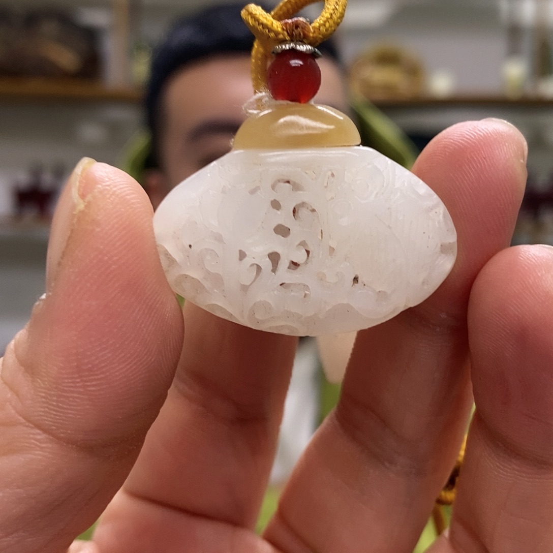 和田玉平安瓶未镶嵌