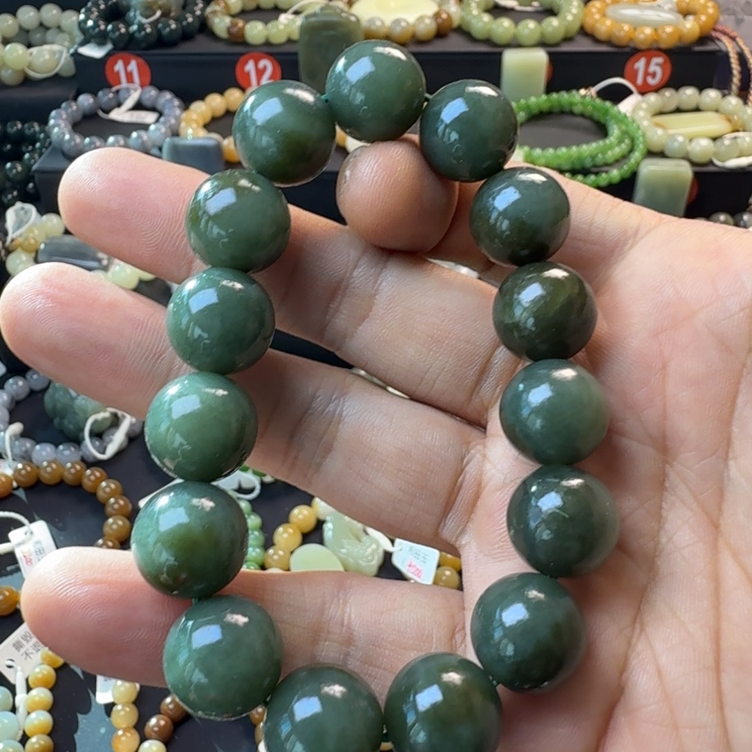 和田玉未镶嵌手链新疆且末蓝漂糖卡14 体验款 包容结构